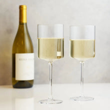 Carregar imagem no visualizador da galeria, LAUREL CRYSTAL WHITE WINE GLASSES SET OF 2 TRUE
