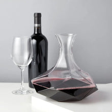 Load image into Gallery viewer, Raye Faceted Lead Free Crystal Decanter by Viski Viski
