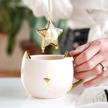 Lade das Bild in den Galerie-Viewer, Star Shaped Tea Infuser by Pinky Up Pinky Up
