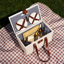 Charger l&#39;image dans la galerie, Tahoe Cream Picnic Basket for Four by Twine Living Twine
