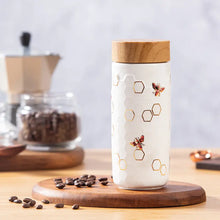 Charger l&#39;image dans la galerie, Honey Bee Ceramic Travel Mug / Gold 12.3 oz Shefu choice
