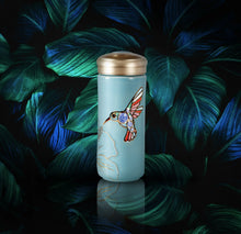 Lade das Bild in den Galerie-Viewer, The Hummingbird Travel Mug Shefu choice
