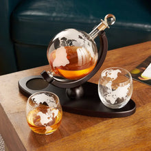 Cargar imagen en el visor de la galería, Globe Decanter &amp; Whiskey Tumblers Set by Viski Shefu choice
